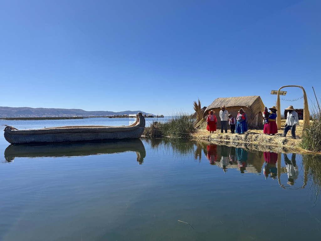 Titicaca Gölü - Uros'un yüzen adaları