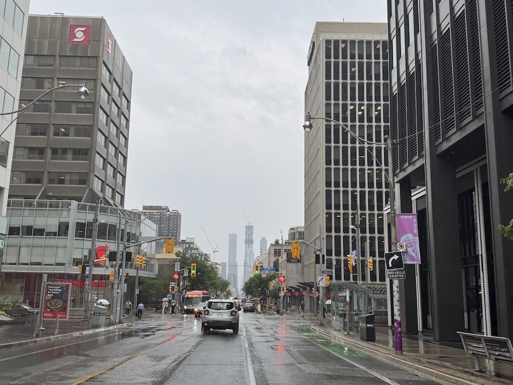 Yonge / St Claire