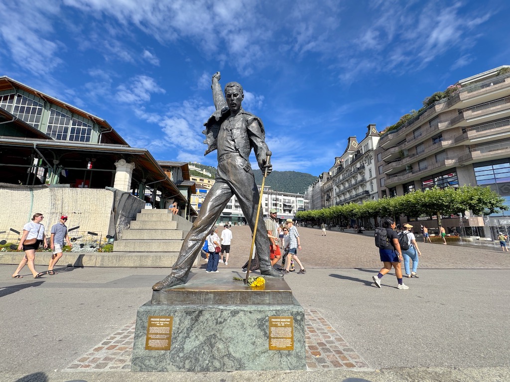 Freddie Mercury Heykeli