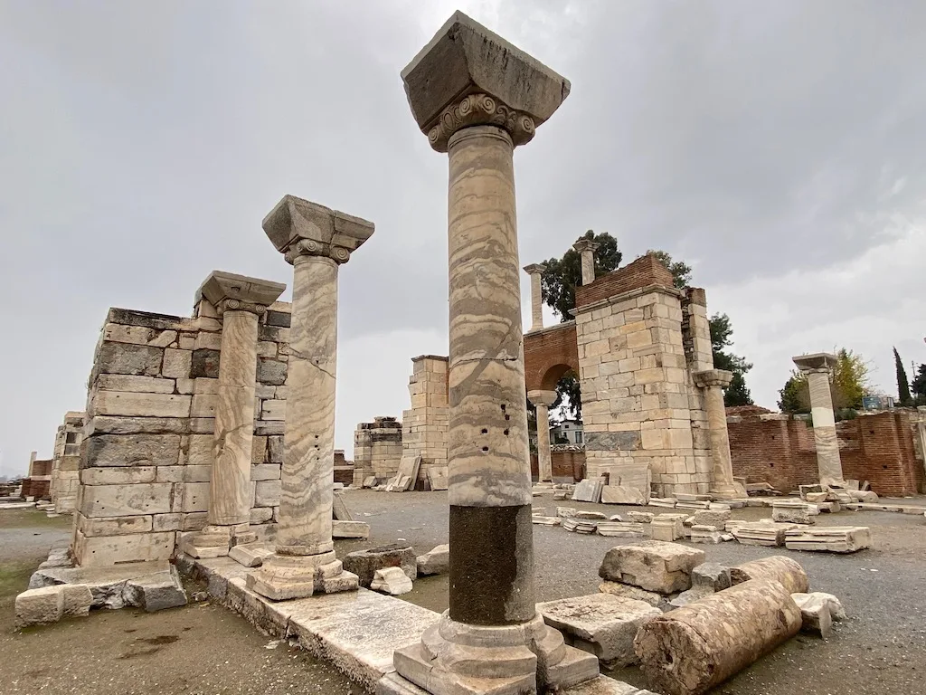 Selçuk - St John (Aziz Yuhanna) Kilisesi