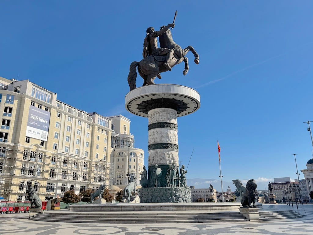Üsküp - Makedonya Meydanı - Atlı Savaşçı (Büyük İskender) heykeli