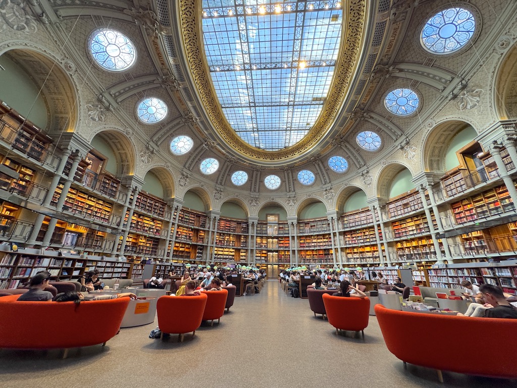 Bibliothèque Nationale De France (Fransa Ulusal Kütüphanesi)
