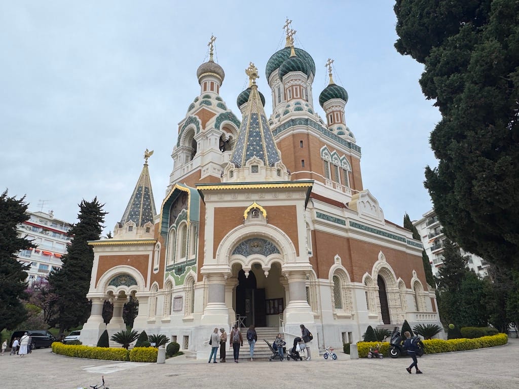 Cathedrale Orthodoxe Russe Saint-Nicolas (Rus Ortodoks Katedrali)