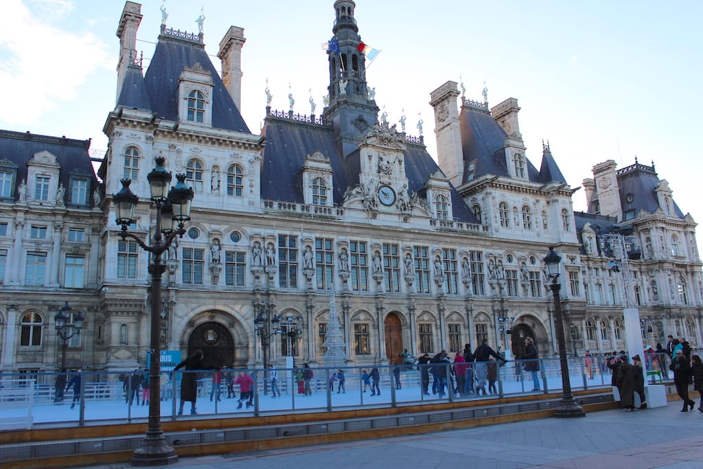 Hôtel de Ville (Paris Büyük Şehir Belediye Binası)