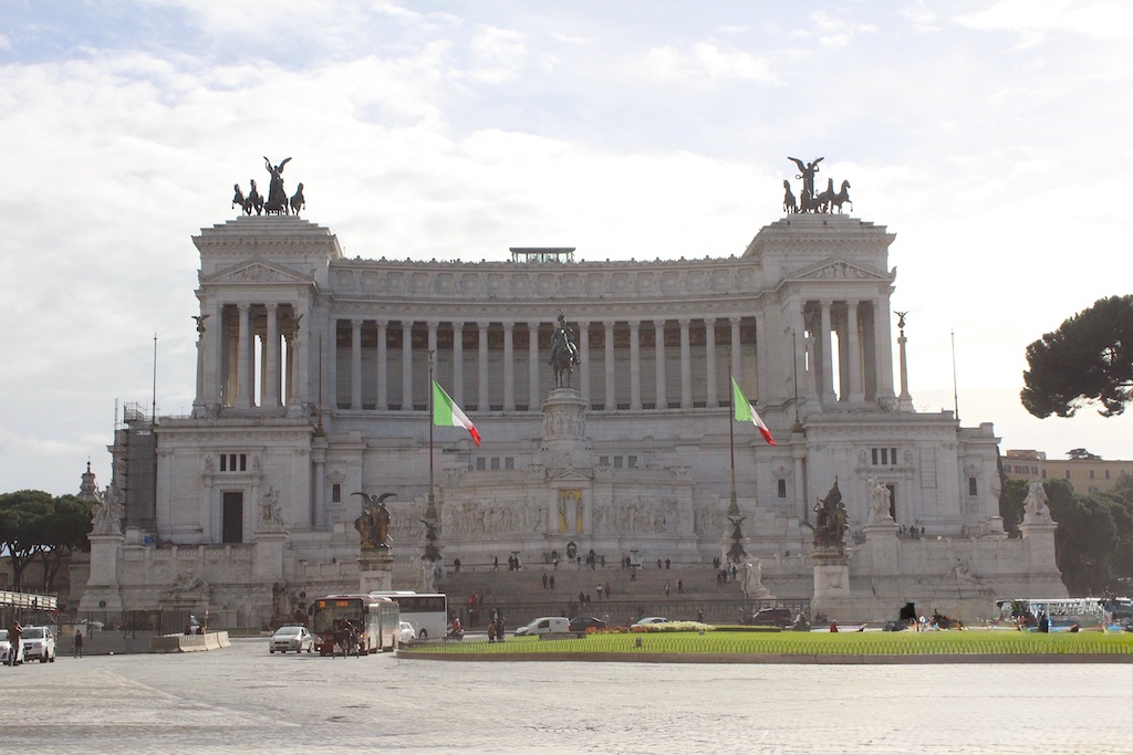 Vittorio Emanuele II Anıtı