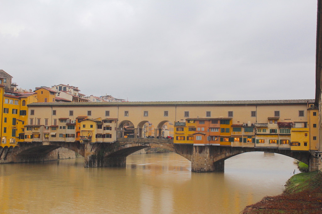 Ponte Vecchio (Vecchio Köprüsü)