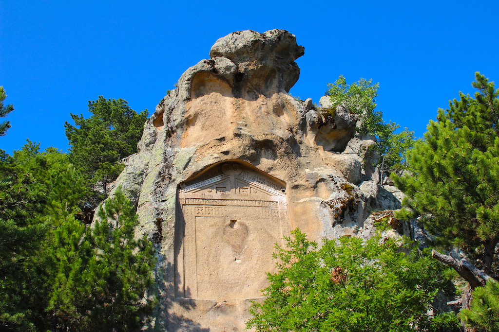 Küçük Yazılıkaya (Arezastin Anıtı)