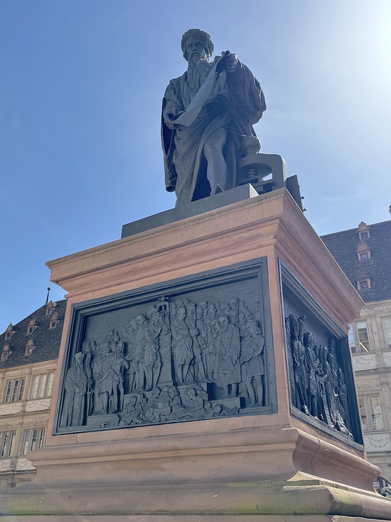 Gutenberg heykeli