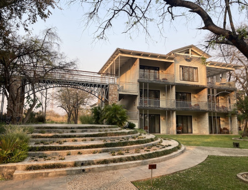 The Palm River Hotel – Zimbabve Otel