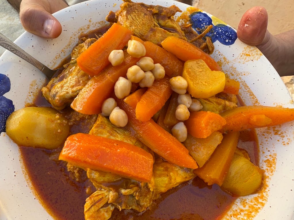 Matmata'da yerel bir lezzet - Couscous