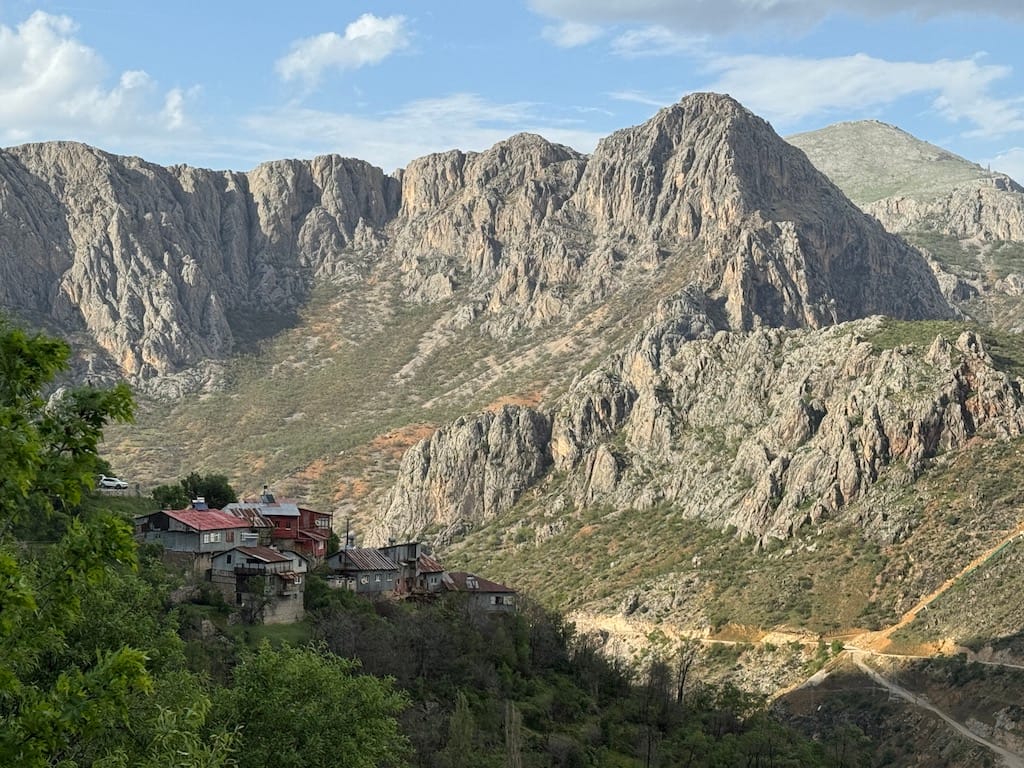 Mâni Yolu'ndan manzara