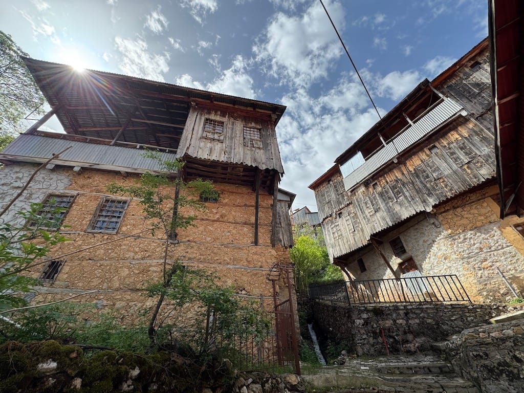 Sırakonak (Peğir) Köyü