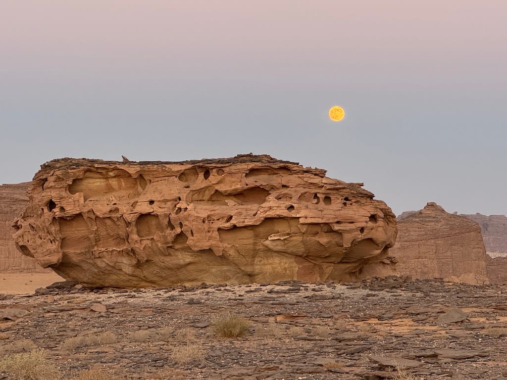 Sharaan Nature Reserve'de süper ay