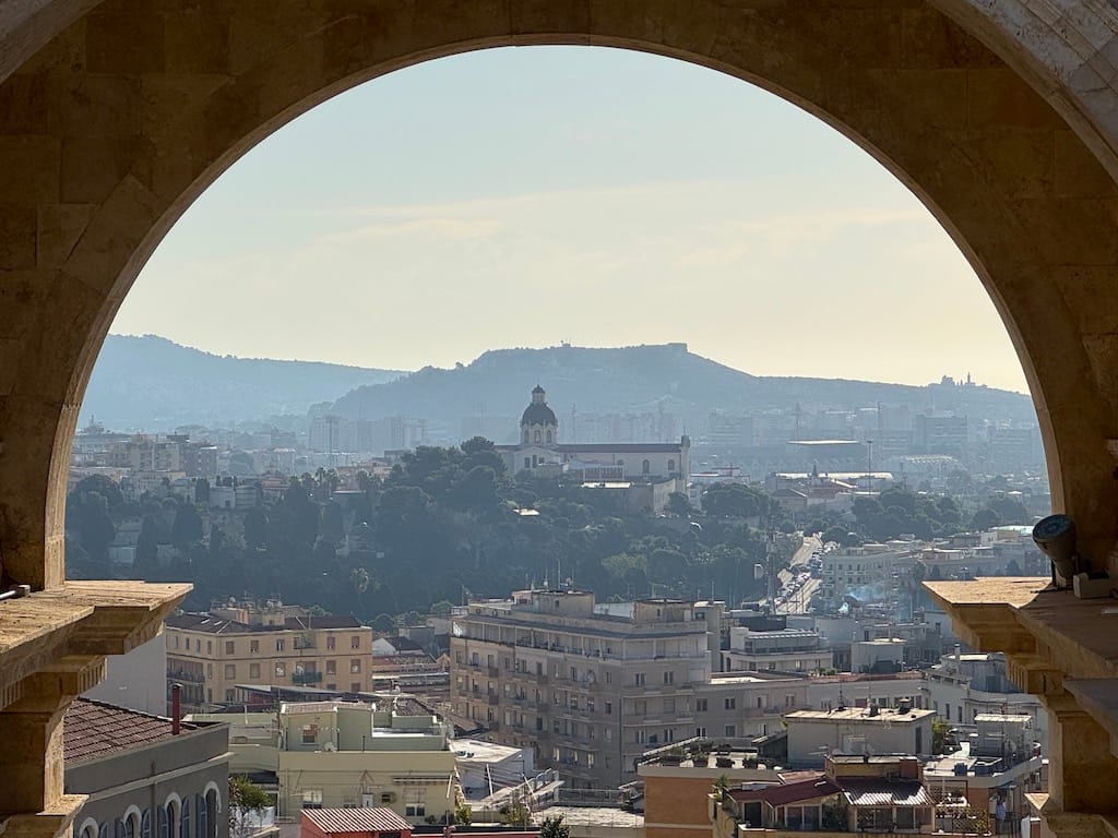 Terrazza Bastione di Saint Remy'den Cagliari manzarası