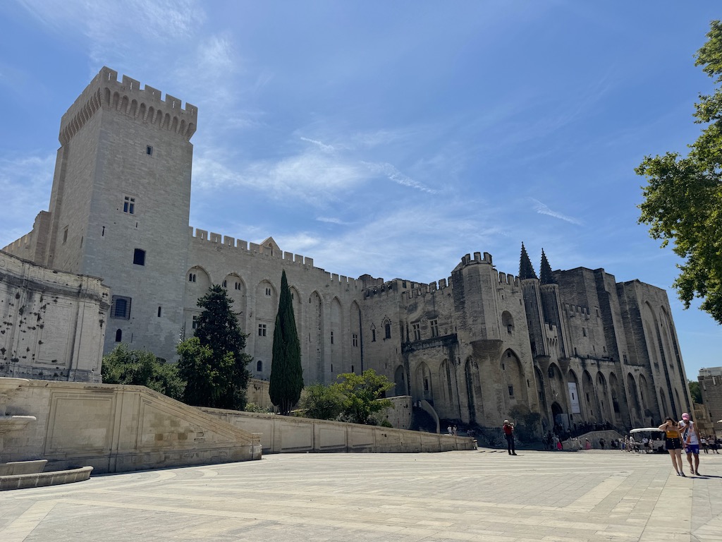 Avignon - Papalık Sarayı