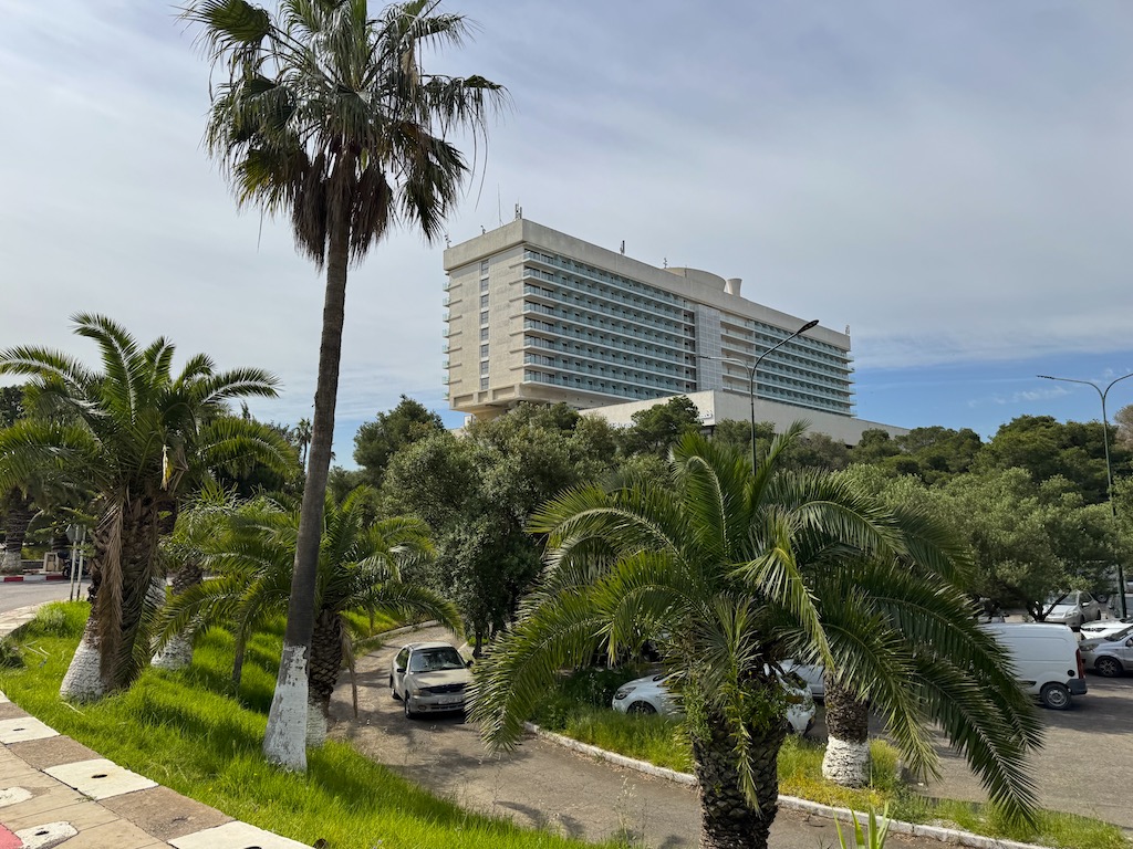 Hotel El Aurassi