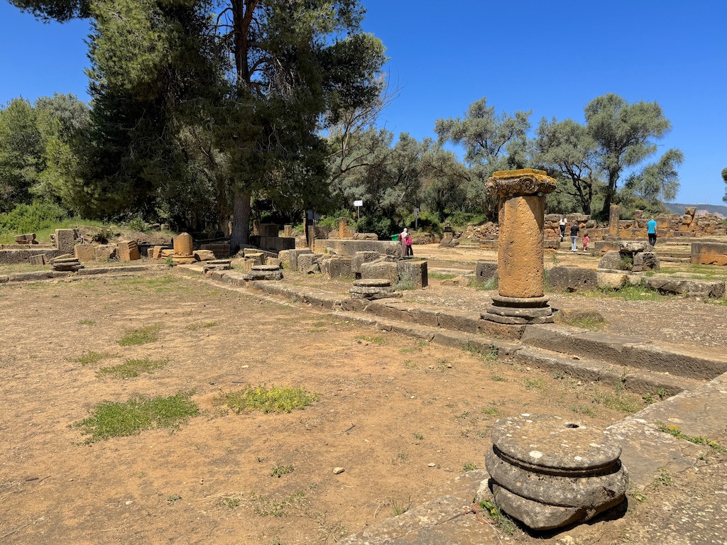İsimsiz Tapınak (Temple Anonyme)