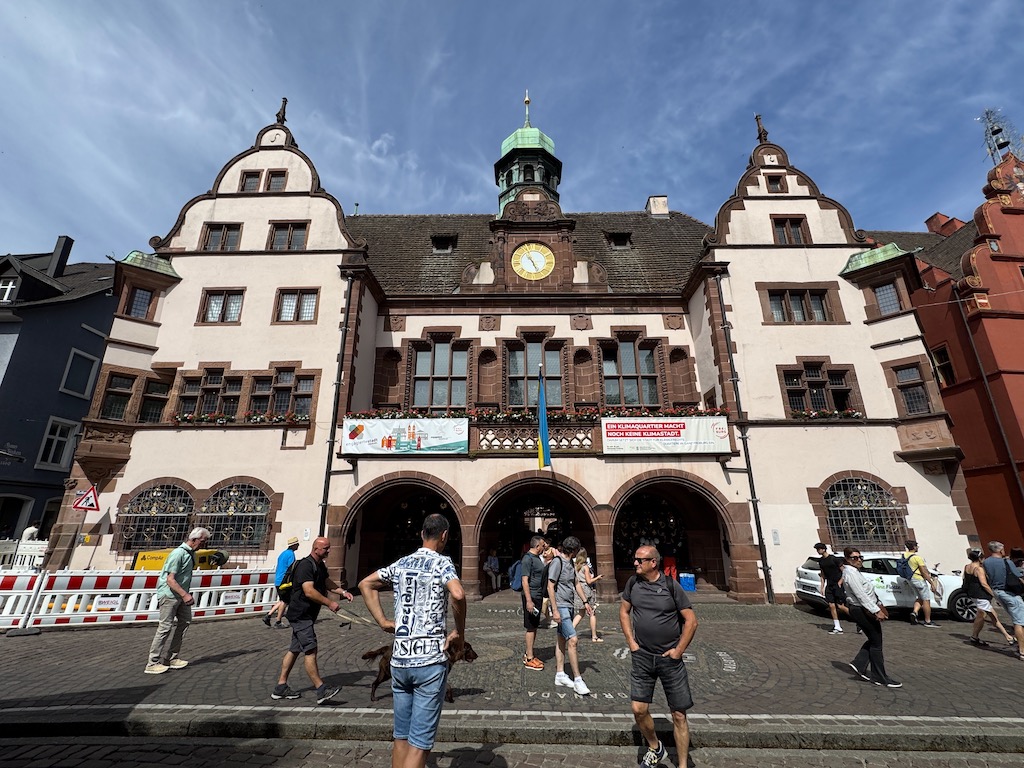 Yeni Belediye Binası (Neues Rathaus)