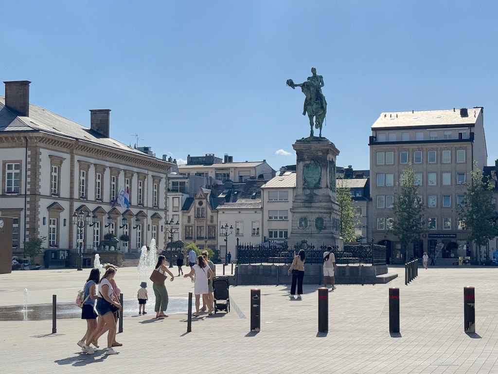 Place Guillaume II (II. Guillaume Meydanı)