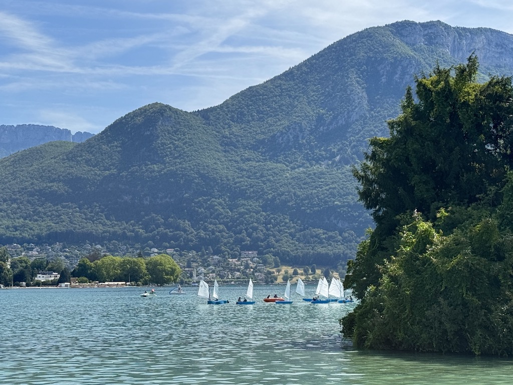 Annecy Gölü (Lac d'Annecy)