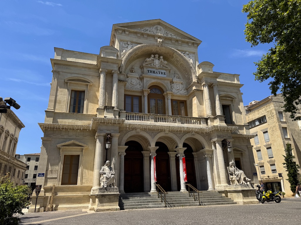 Avignon Opera Binası (Opéra d'Avignon)