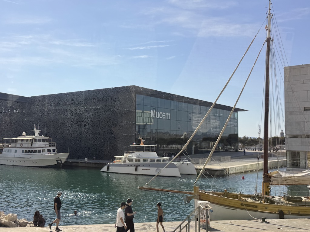 MuCEM (Avrupa ve Akdeniz Medeniyetleri Müzesi)