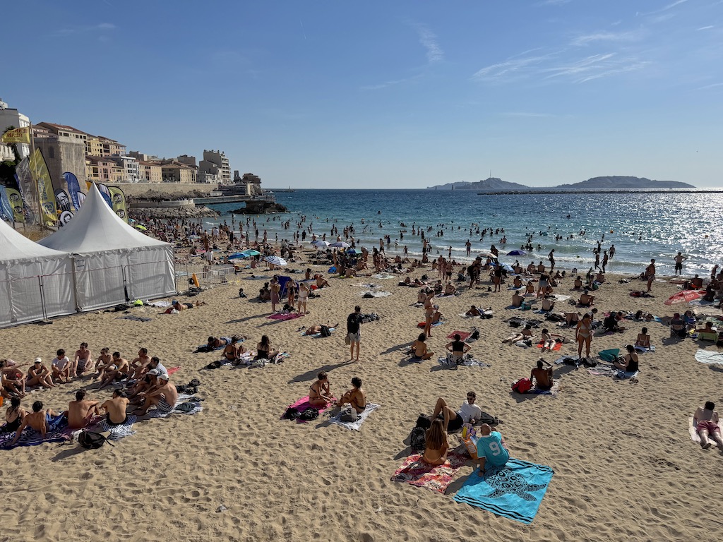 Plage des Catalans (Katalanlar Plajı)