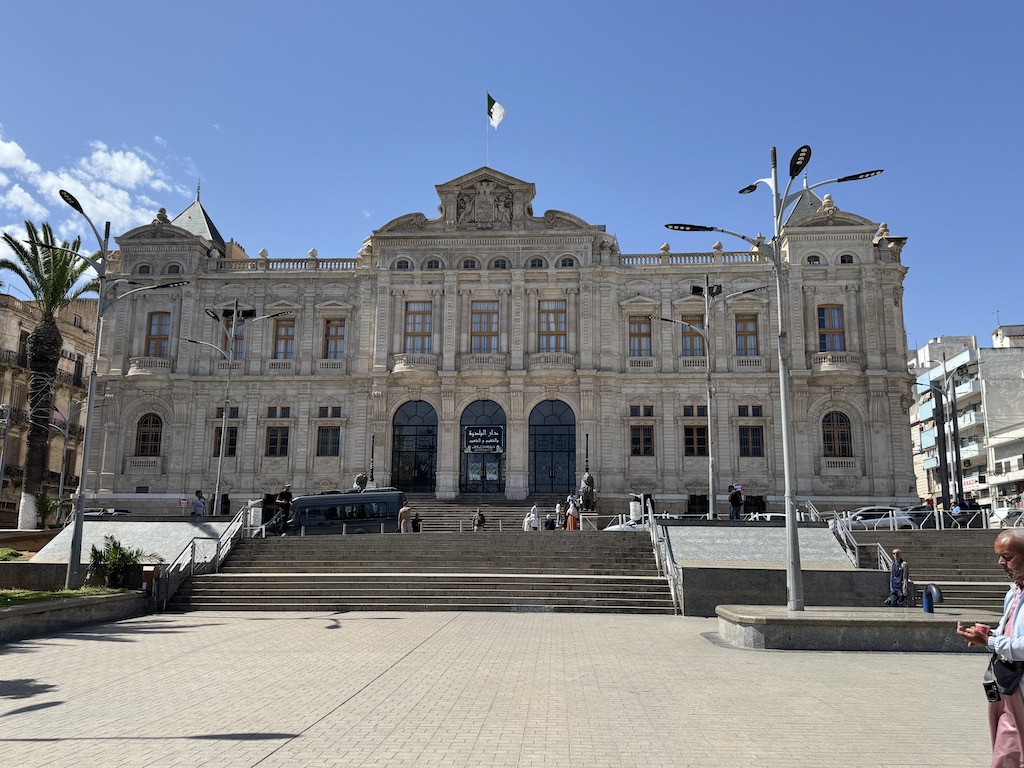 Oran Belediye Binası (Hôtel de Ville)